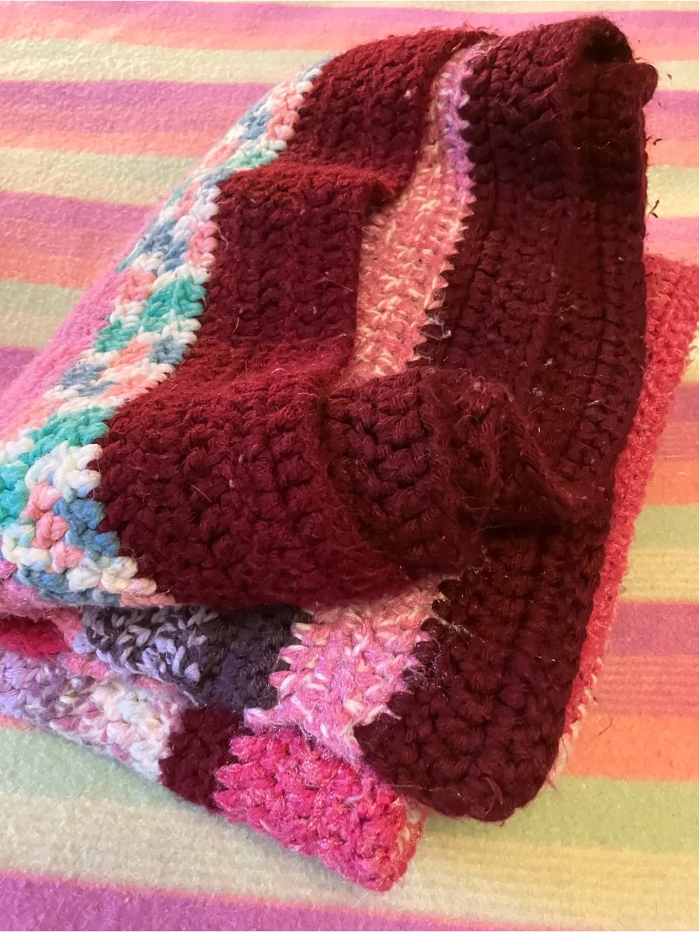 Thick & heavy crocheted throw or rug handmade 80’s   40 x 46”